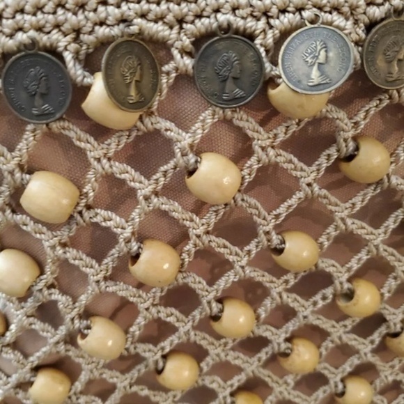 The Sak Original Crochet Purse With Queen Elizabeth Coins VINTAGE - Picture 4 of 9